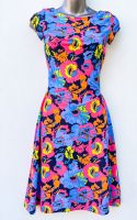 Ladies' Size XS - Pop-art Flowers